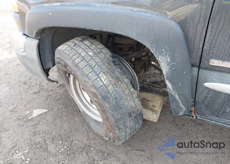 2004 GMC Sierra 1500 Work Truck from USA, damaged, VIN 1GTEC14X94Z279489